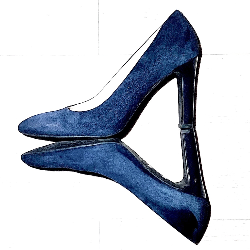 Franco Sarto Suede Pump…